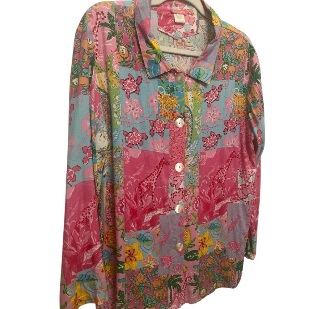 Tropical Resort Turtle Floral Pineapple Palm Tree Giraffe Beaded Top size medium - Picture 2 of 12